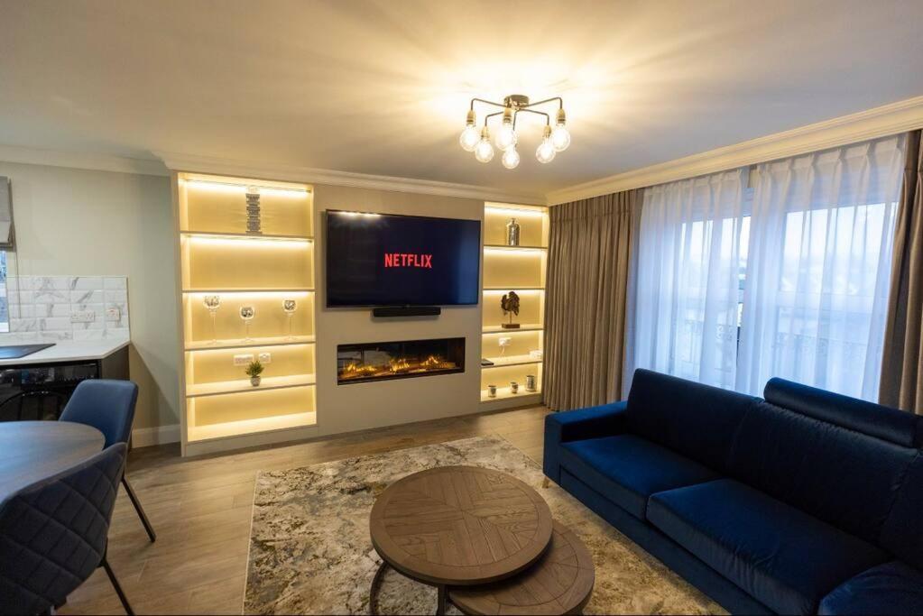 Luxury Town Centre Apartment كوكزتاون المظهر الخارجي الصورة